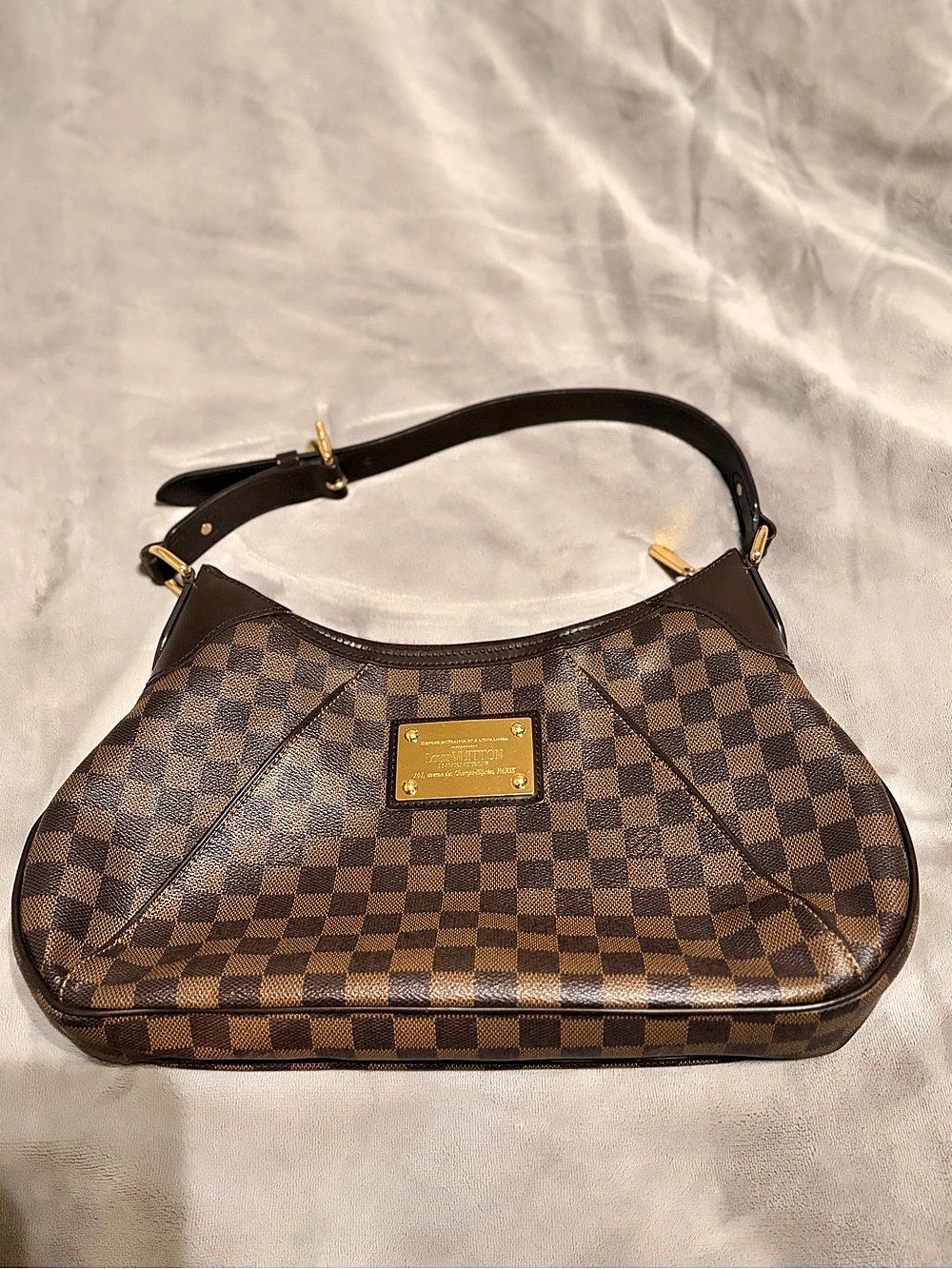 Louis Vuitton Damier Ebene Thames GM Shoulder Bag Brown